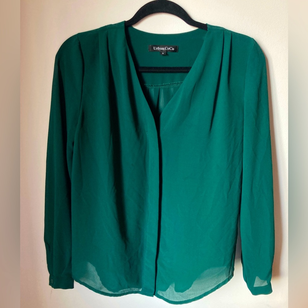 Women’s green blouse sheer long sleeve
